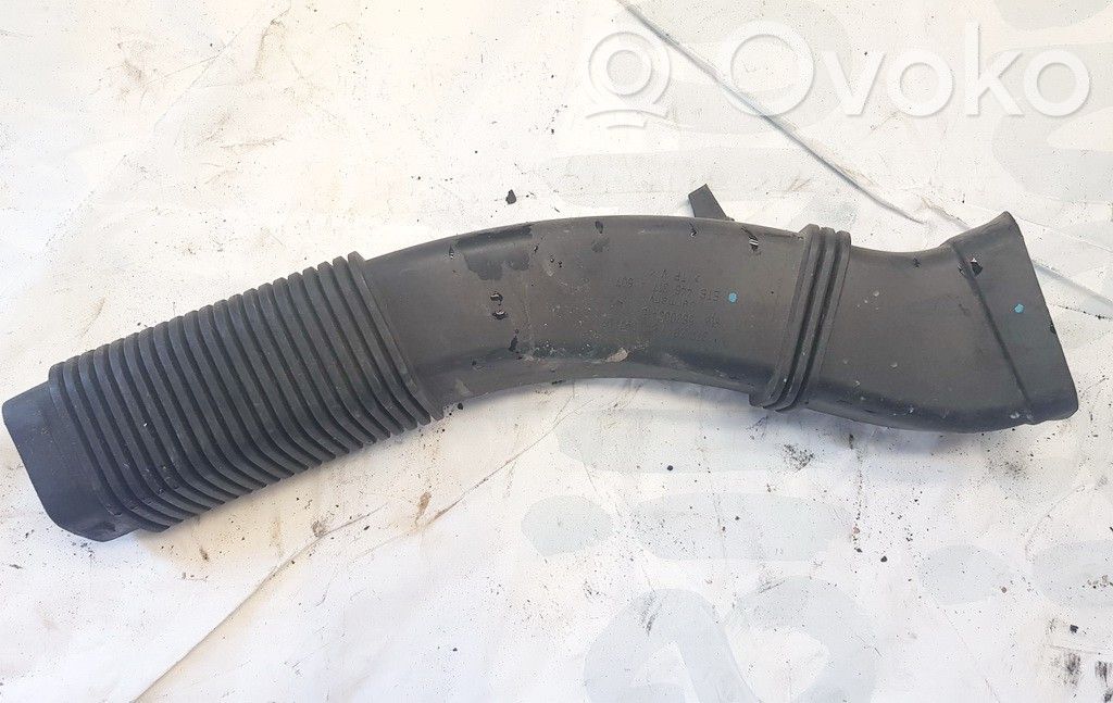 BMW 5 F10 F11 Rura / Wąż dolotowy powietrza 