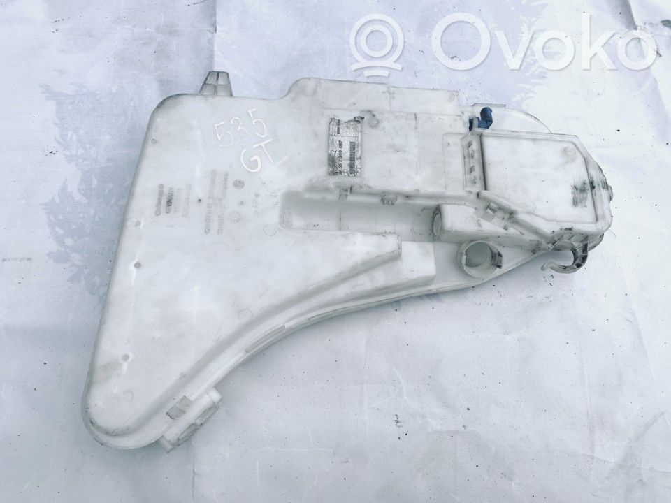 BMW 5 F10 F11 Zbiornik płynu do spryskiwaczy szyby przedniej / czołowej 