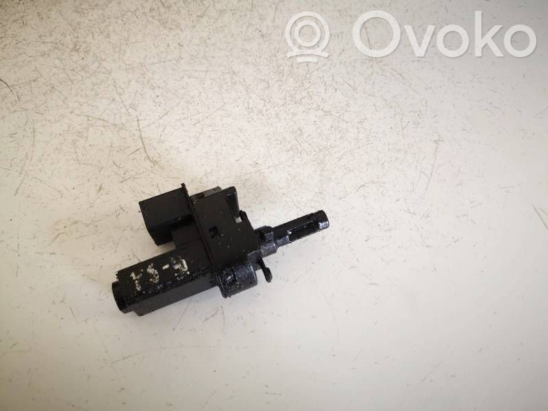 Volvo V50 Comutator senzor pedală frână