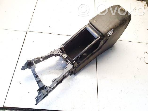 Volvo V70 Armlehne 