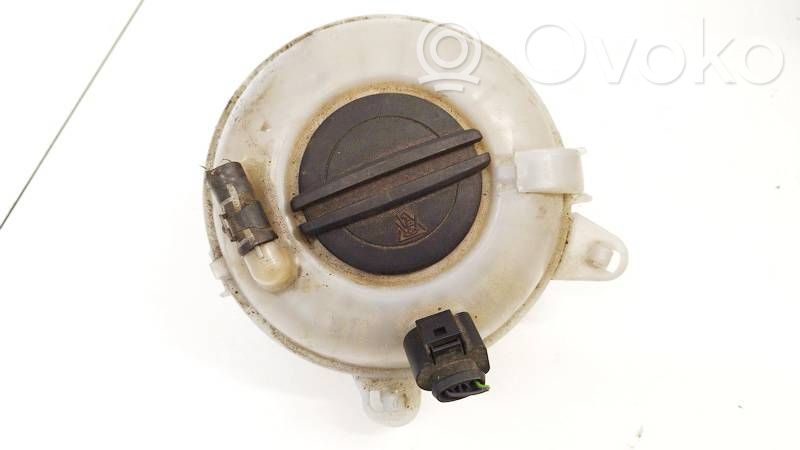 Audi A3 S3 8V Vase d'expansion / réservoir de liquide de refroidissement
