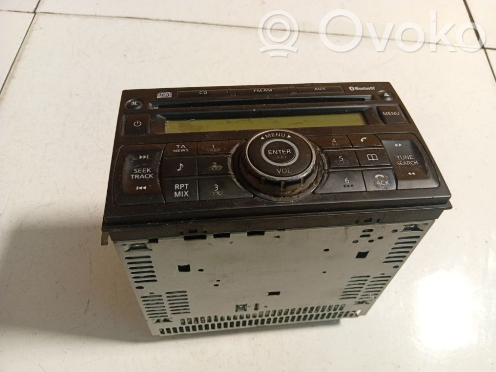 Nissan Qashqai Radio/CD/DVD/GPS-pääyksikkö