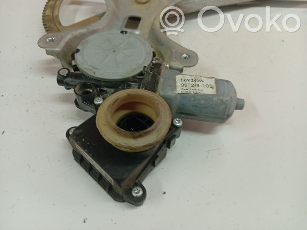 Toyota Corolla Verso AR10 Motorino alzacristalli della portiera posteriore 