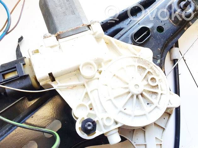 Silnik regulatora szyby drzwi przednich   996624101,6927027,6927027,996624101