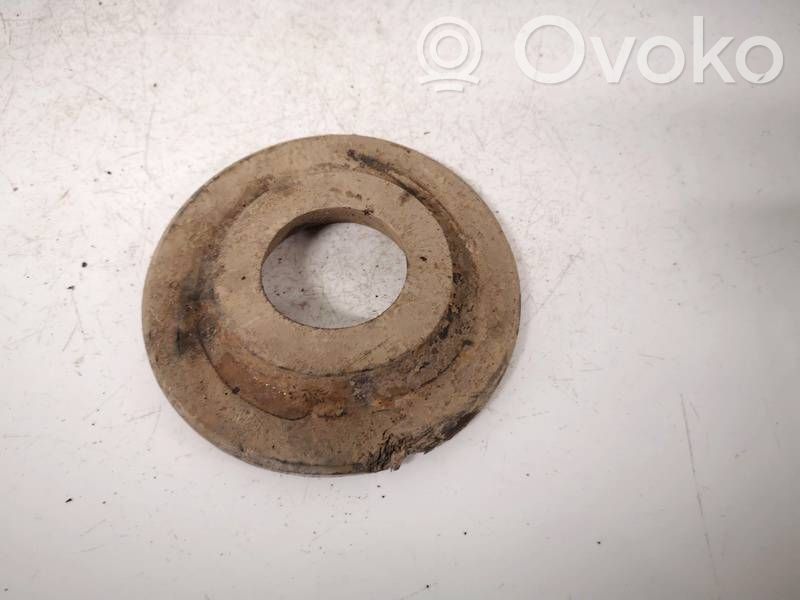 Volkswagen Touran I Molla elicoidale anteriore con cuscinetti in gomma 