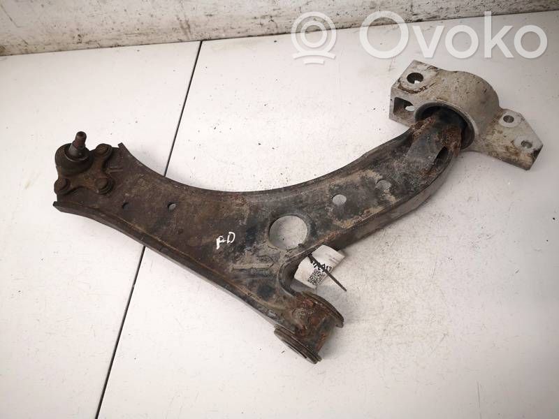 Volkswagen Golf V Querlenker Achsschenkel vorne