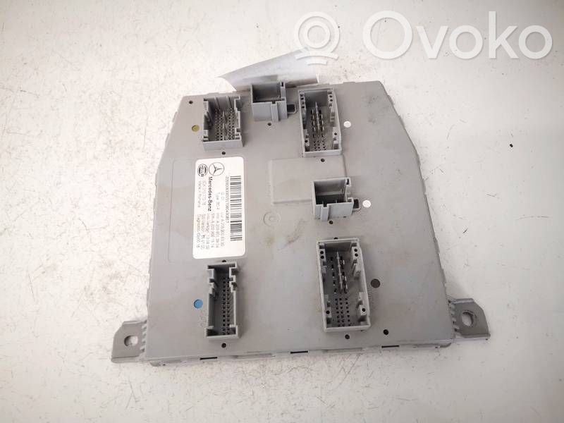 Mercedes-Benz C W205 Module confort