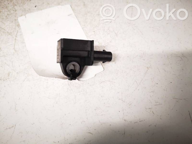 Mercedes-Benz C W205 Airbagsensor Crashsensor Drucksensor 