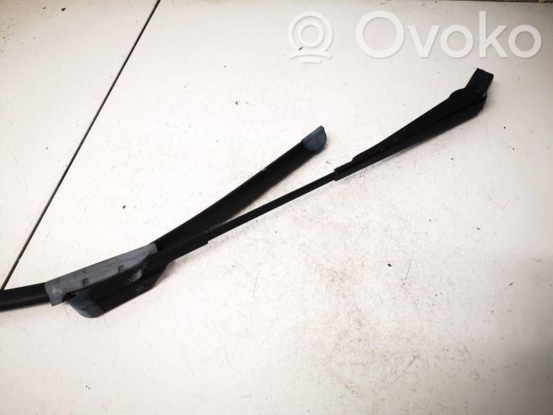 Ford Mondeo MK IV Braț ștergător față 