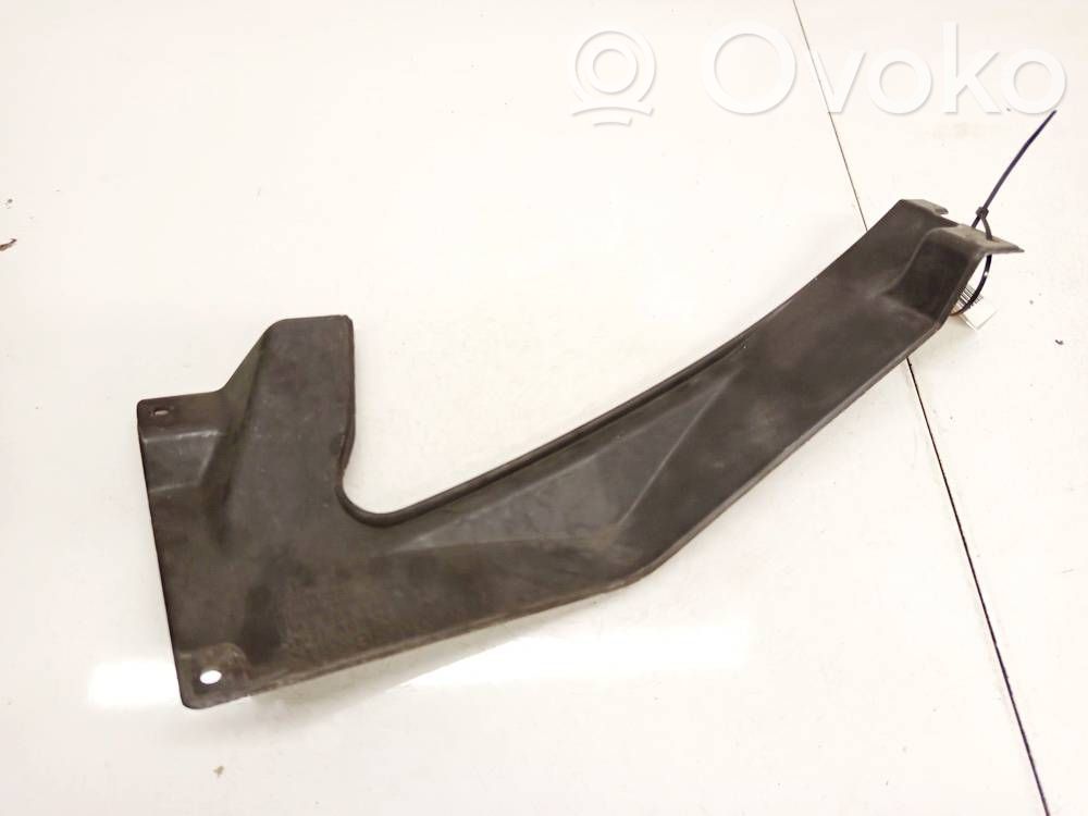 Muu ulkopuolen osa   7M3805599A,7M3805599A