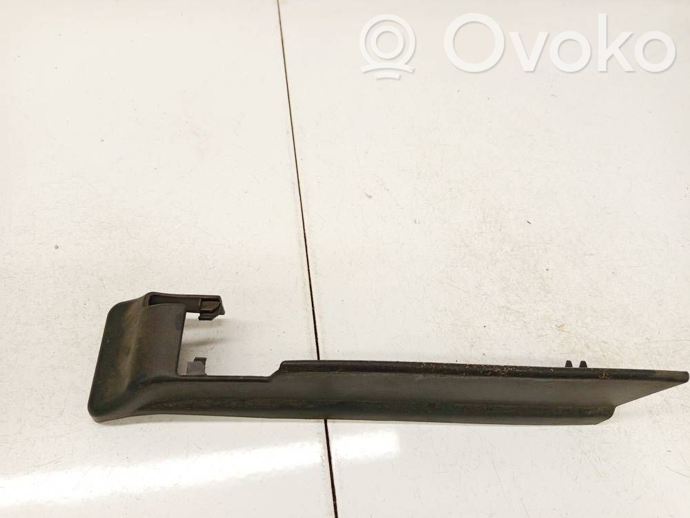 Toyota Corolla Verso AR10 Rivestimento inferiore laterale del sedile posteriore