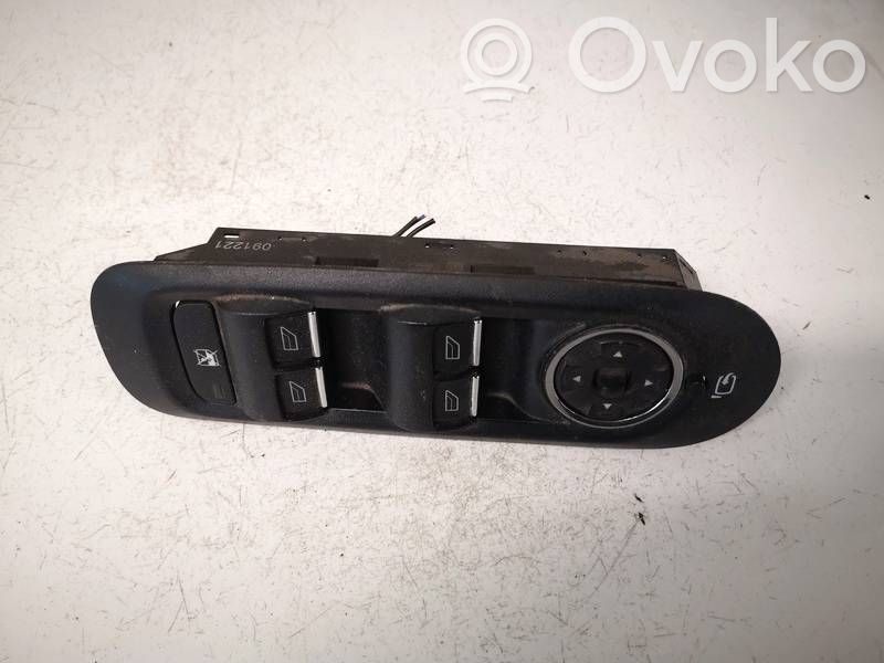 Ford Mondeo MK IV Interrupteur commade lève-vitre