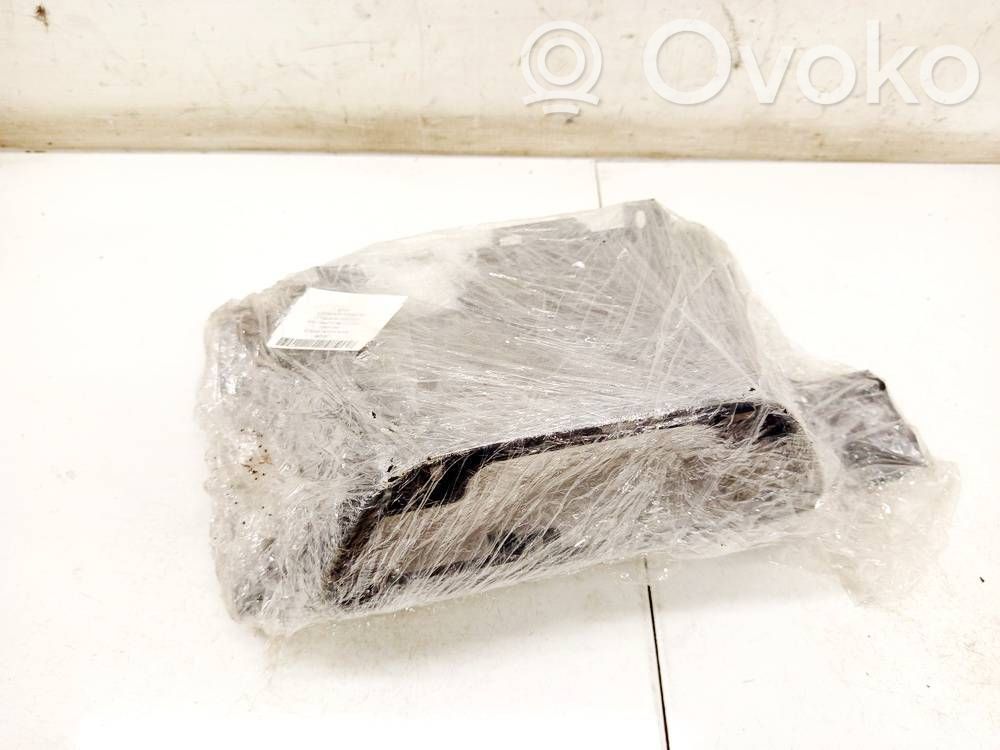 Toyota Prius (XW50) Rivestimento del piantone del volante
