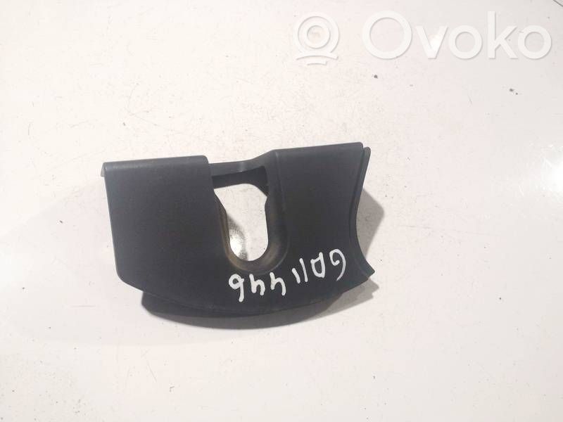 Opel Vectra C Osłona boczna fotela tylnego 