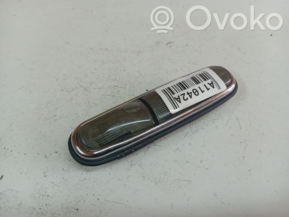 Jaguar S-Type Lampka podsufitki tylna 