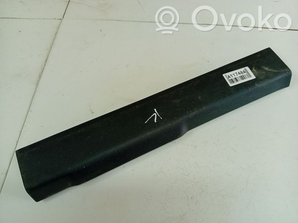 Ford Fiesta Capac prag spate 