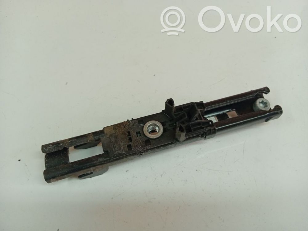 Ford Focus Sicherheitsgurt-Einstellschiene 