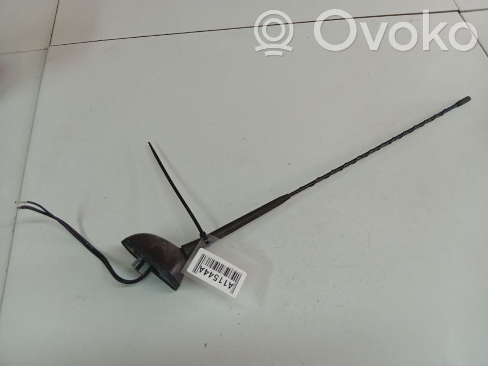 Nissan Note (E11) Aerial GPS antenna 
