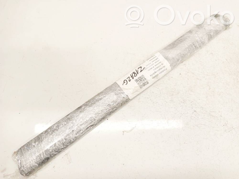 Volvo V70 Etuoven kynnyksen suojalista