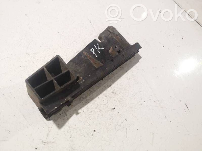 Mercedes-Benz A W168 Soporte del parachoques delantero 