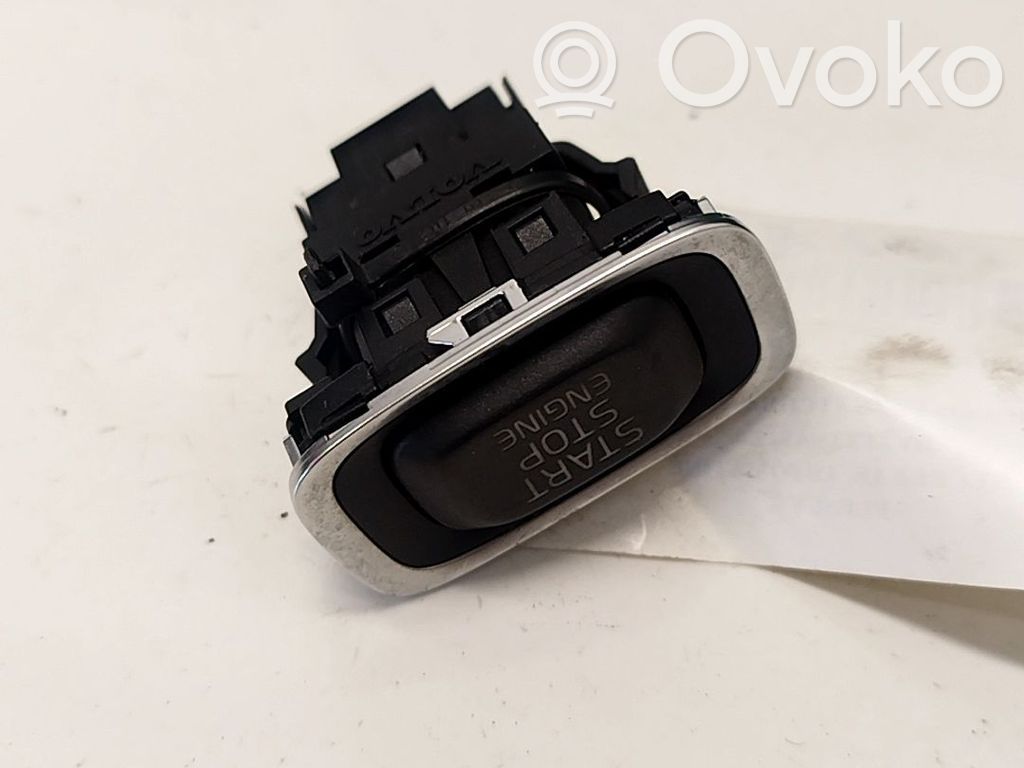 Volvo V40 Bouton poussoir de démarrage du moteur 