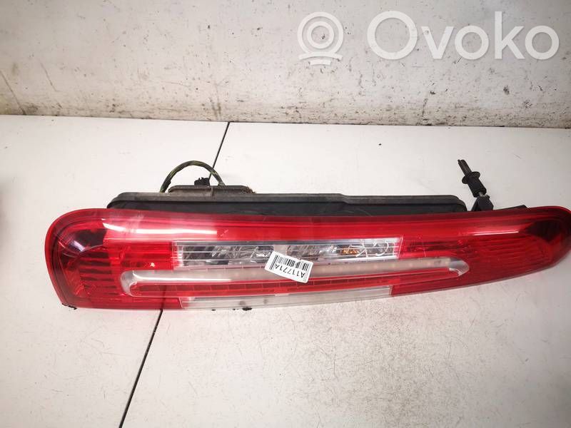 Ford C-MAX I Takavalot 