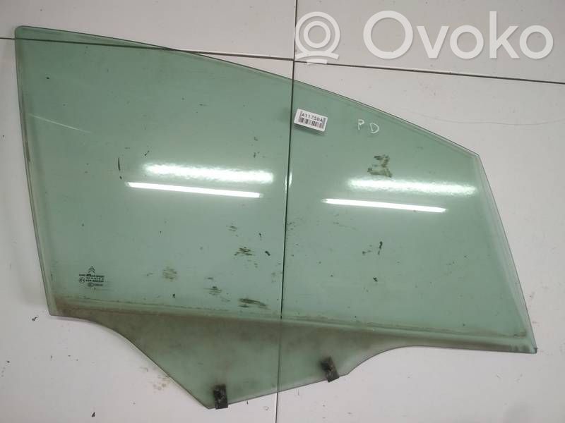 Citroen C4 I Vetro del finestrino della portiera anteriore - quattro porte