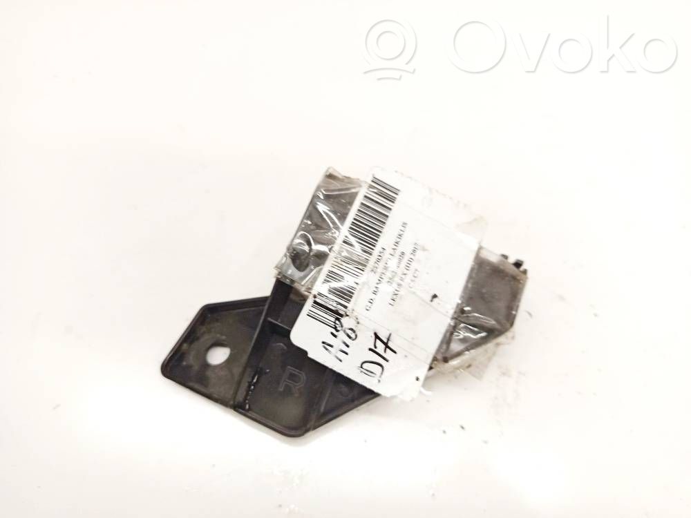 Lexus RX 330 - 350 - 400H Uchwyt / Mocowanie zderzaka tylnego