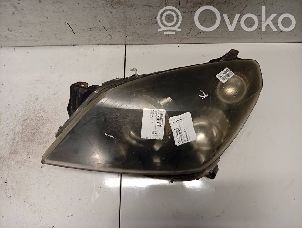 Opel Astra H Phare frontale