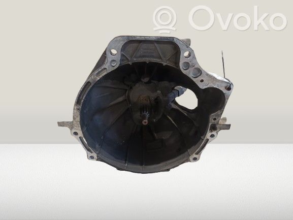 Iveco Daily 30.8 - 9 Mechaninė 5 pavarų dėžė