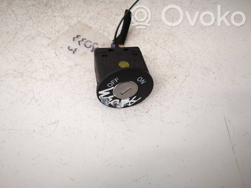 Hyundai i30 Schalter Beifahrerairbag ein/aus 