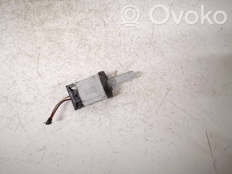 Volkswagen Touran I Czujnik temperatury wewnętrznej 