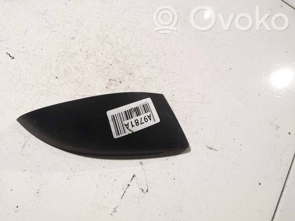 Peugeot 307 Garniture panneau latérale du siège arrière 