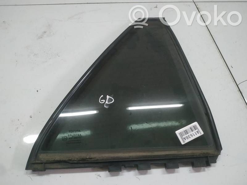 Toyota Avensis T250 Fenêtre latérale vitre arrière