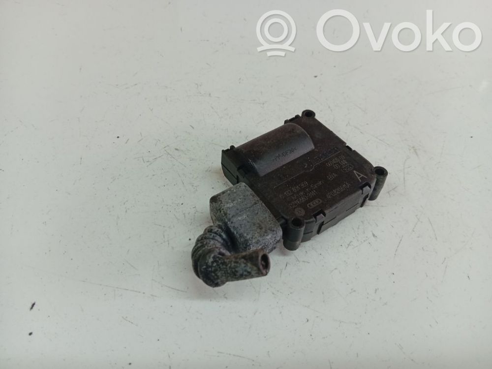 Audi A6 S6 C6 4F Stellmotor Heizung Klima 