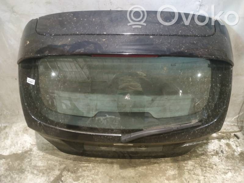 Ford Fiesta Takaluukun/tavaratilan kansi 