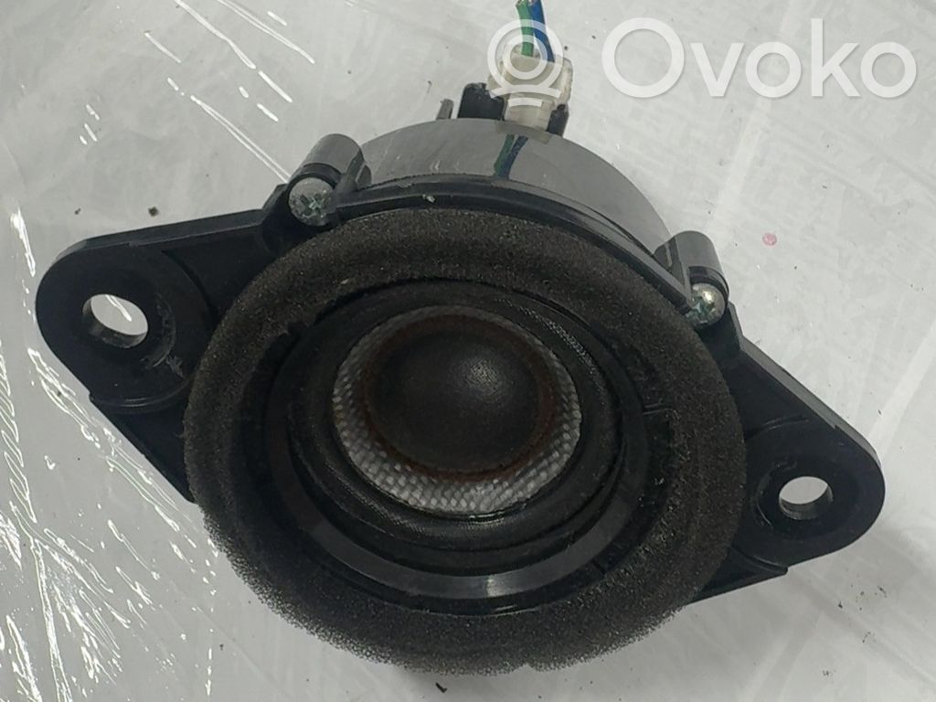 Toyota Prius (XW30) Etuoven kaiutin 