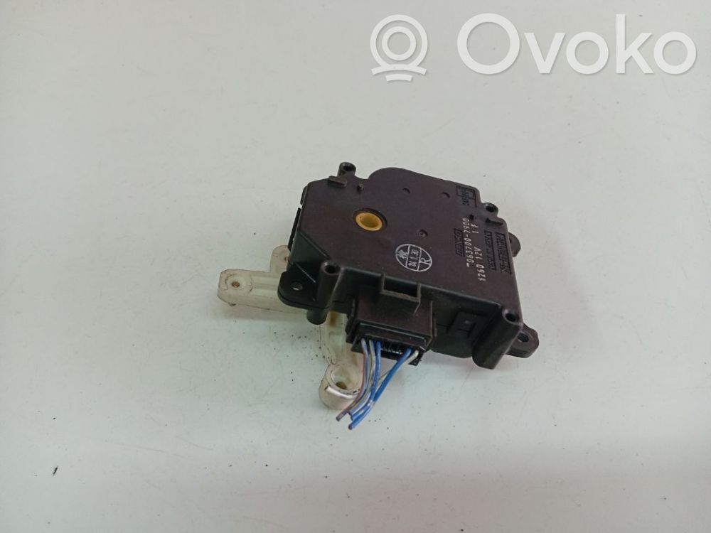 Toyota Yaris Tuloilmaventtiilin käyttömoottori 