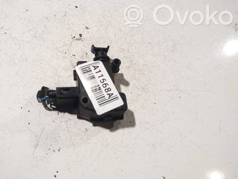 Volkswagen Golf IV Centrālās atslēgas motoriņš 