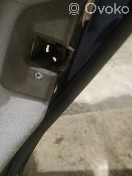 Mercedes-Benz C W202 Rear door lock