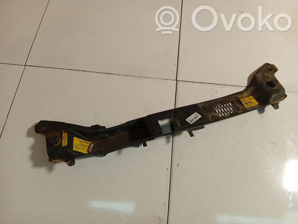 Volvo V50 Plaque avant support serrure de capot 