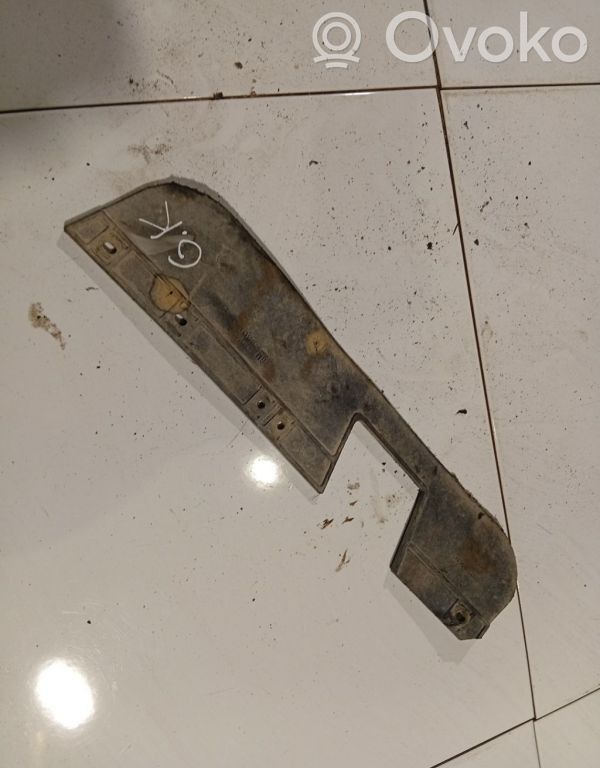 Opel Corsa C Placa protectora/protector antisalpicaduras motor