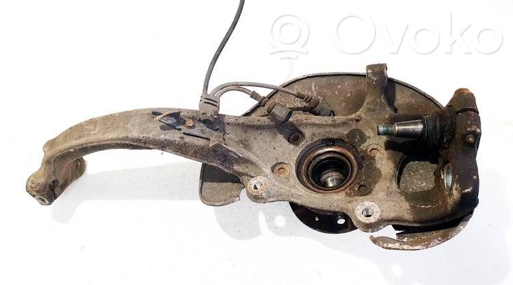 Audi A5 8T 8F Moyeu de roue avant