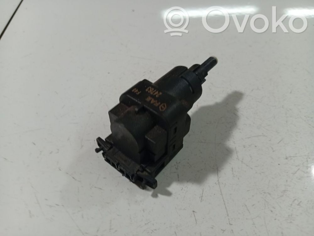 Volkswagen Golf V Comutator senzor pedală frână 