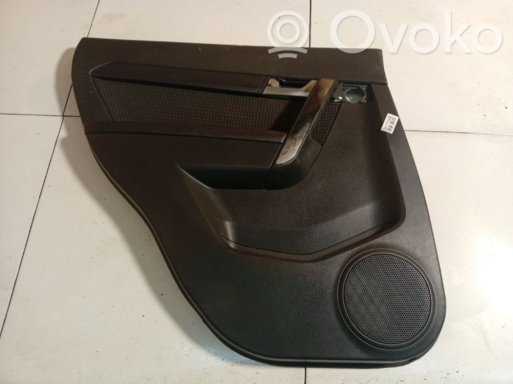 Chevrolet Captiva Rivestimento del pannello della portiera posteriore 