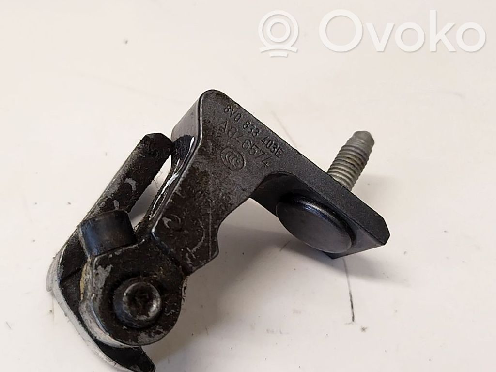 Audi A3 S3 8V Etuoven yläsarana