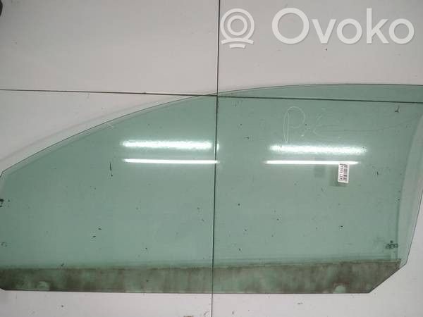 Volkswagen Golf V Vetro del finestrino della portiera anteriore - quattro porte