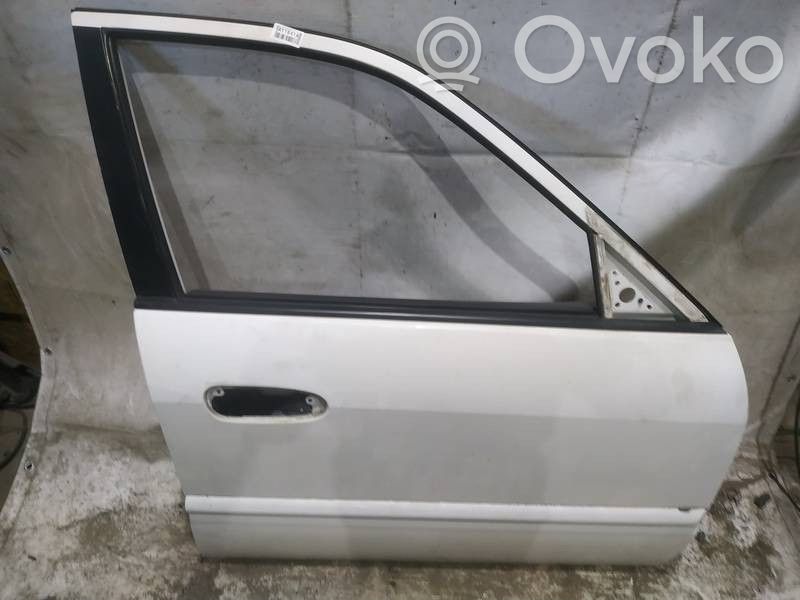 Mazda 626 Priekinės durys