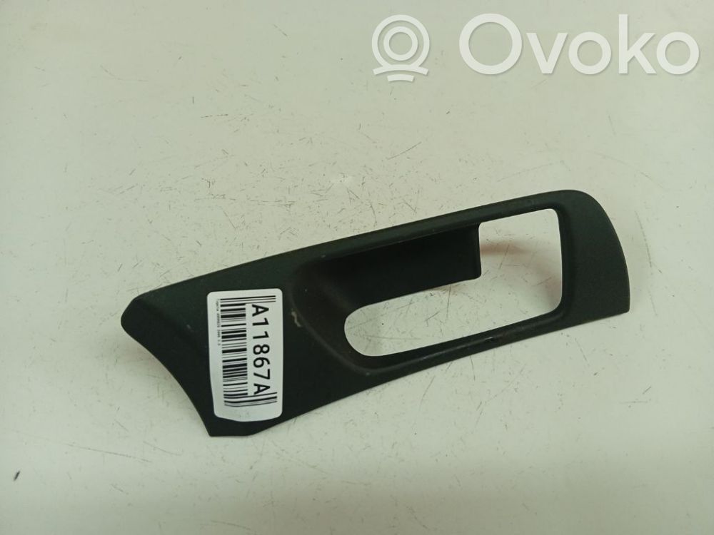 Toyota Avensis T250 Autres éléments de garniture porte avant 