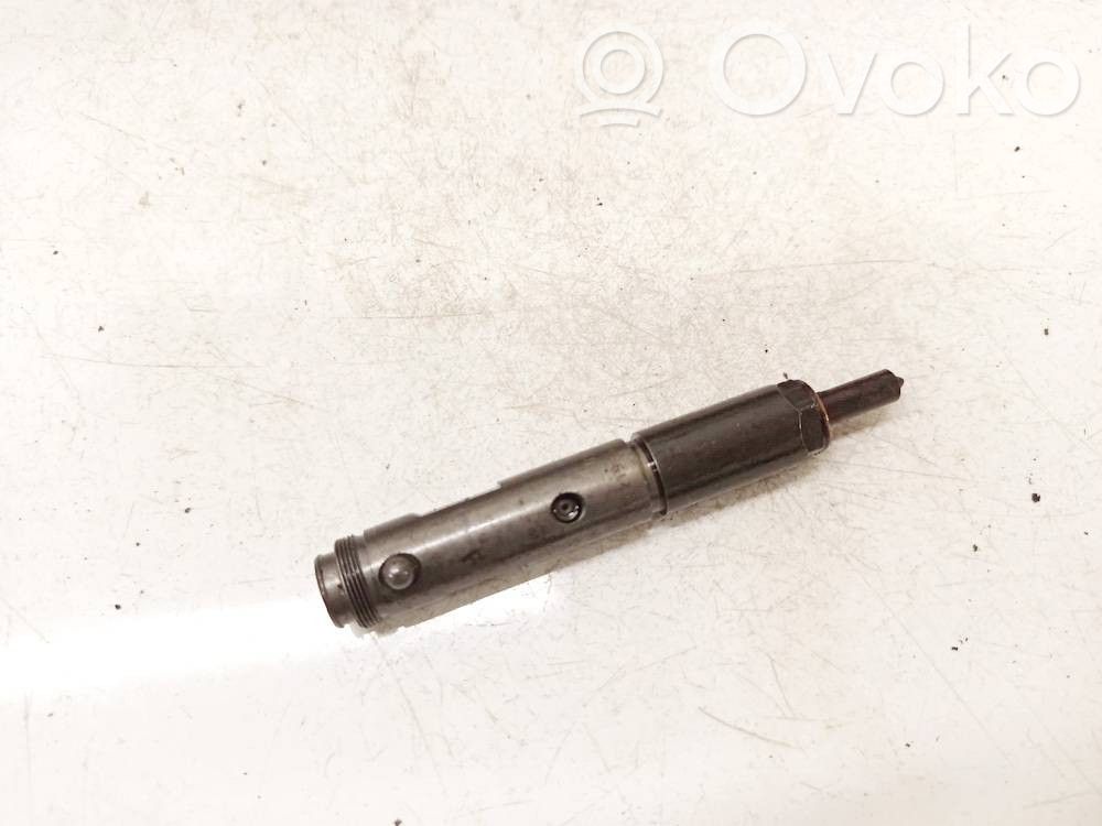 Opel Sintra Polttoainesuutin 
